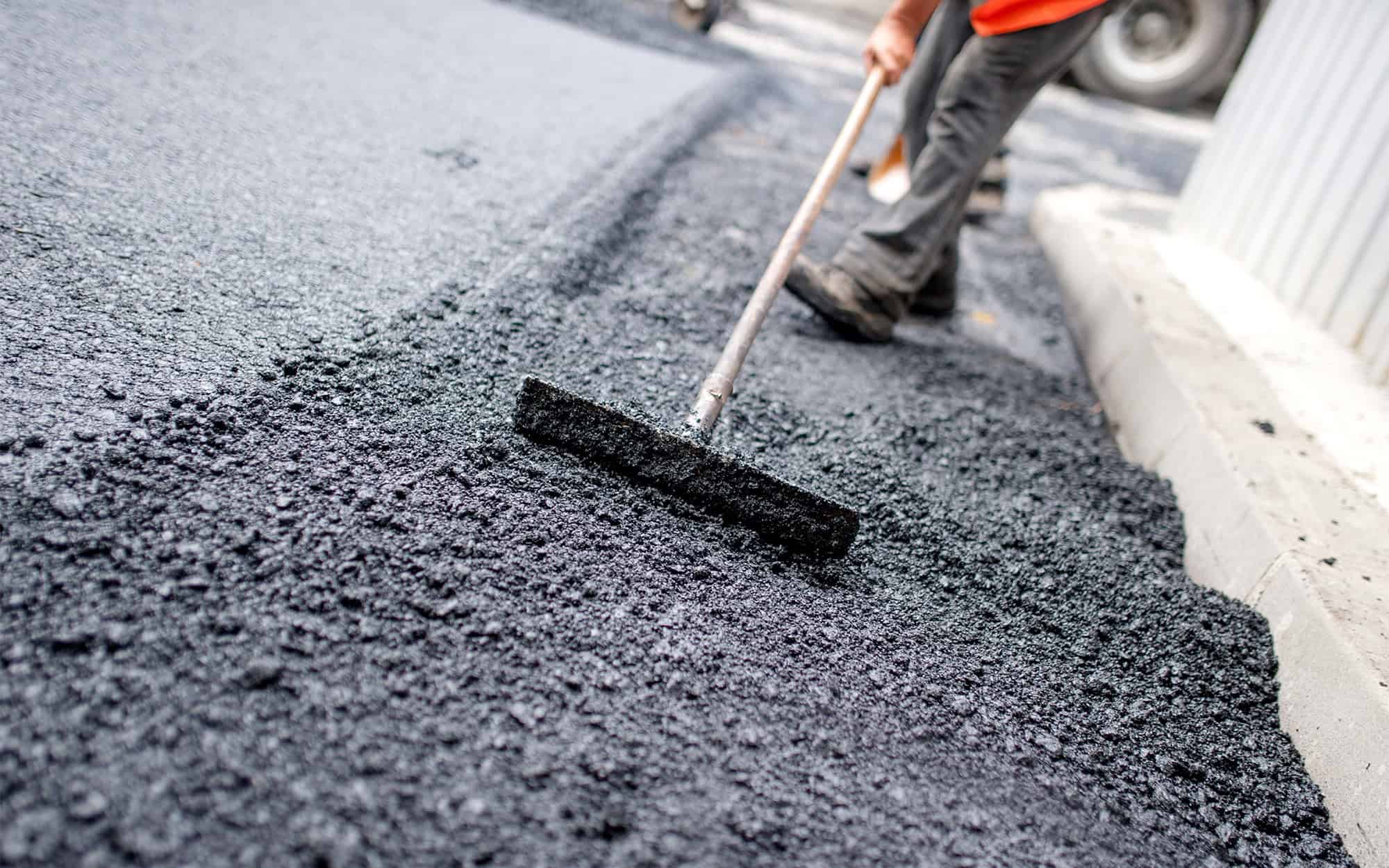 Spring Asphalt Repair Checklist for Kansas City Homeowners